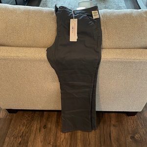 NWT Gray Unionbay flare leg pant size 17
